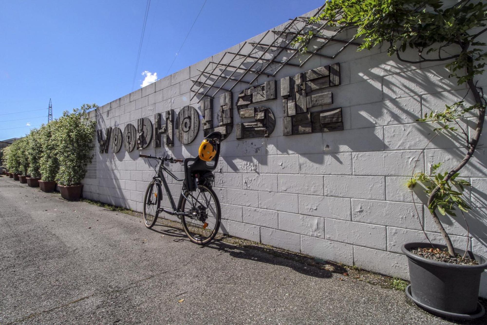 La Cordata Accommodation - Woodhouse Bike Hotel Cinisello Balsamo Dış mekan fotoğraf